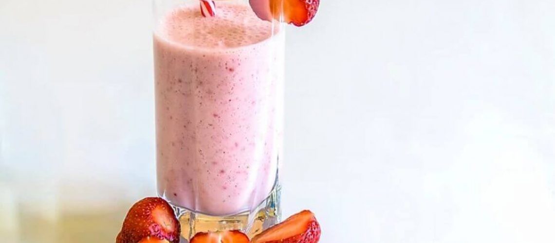 strawberry-smoothie The Best Treat for Treating PCOS