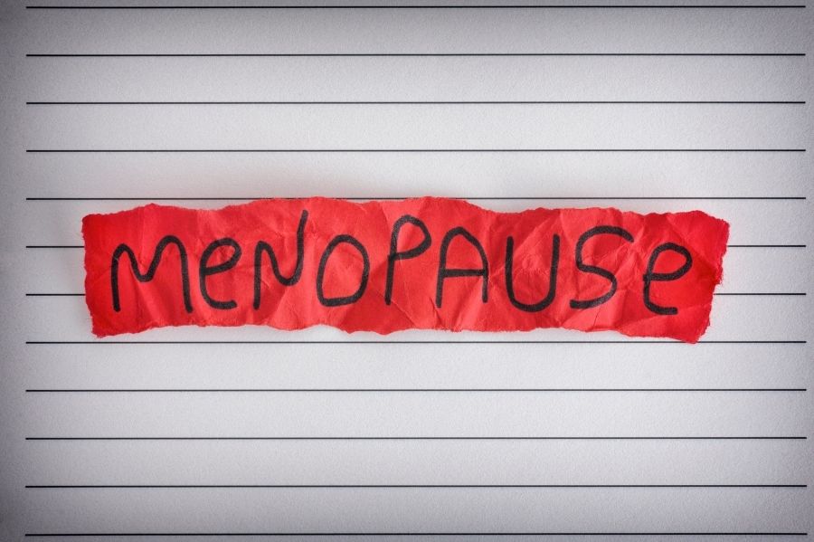 5 Steps to Manage Menopause Naturally (1)