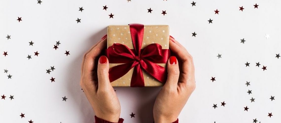 Coach Kela’s Favorite Holistic Holiday Gifts for 2020